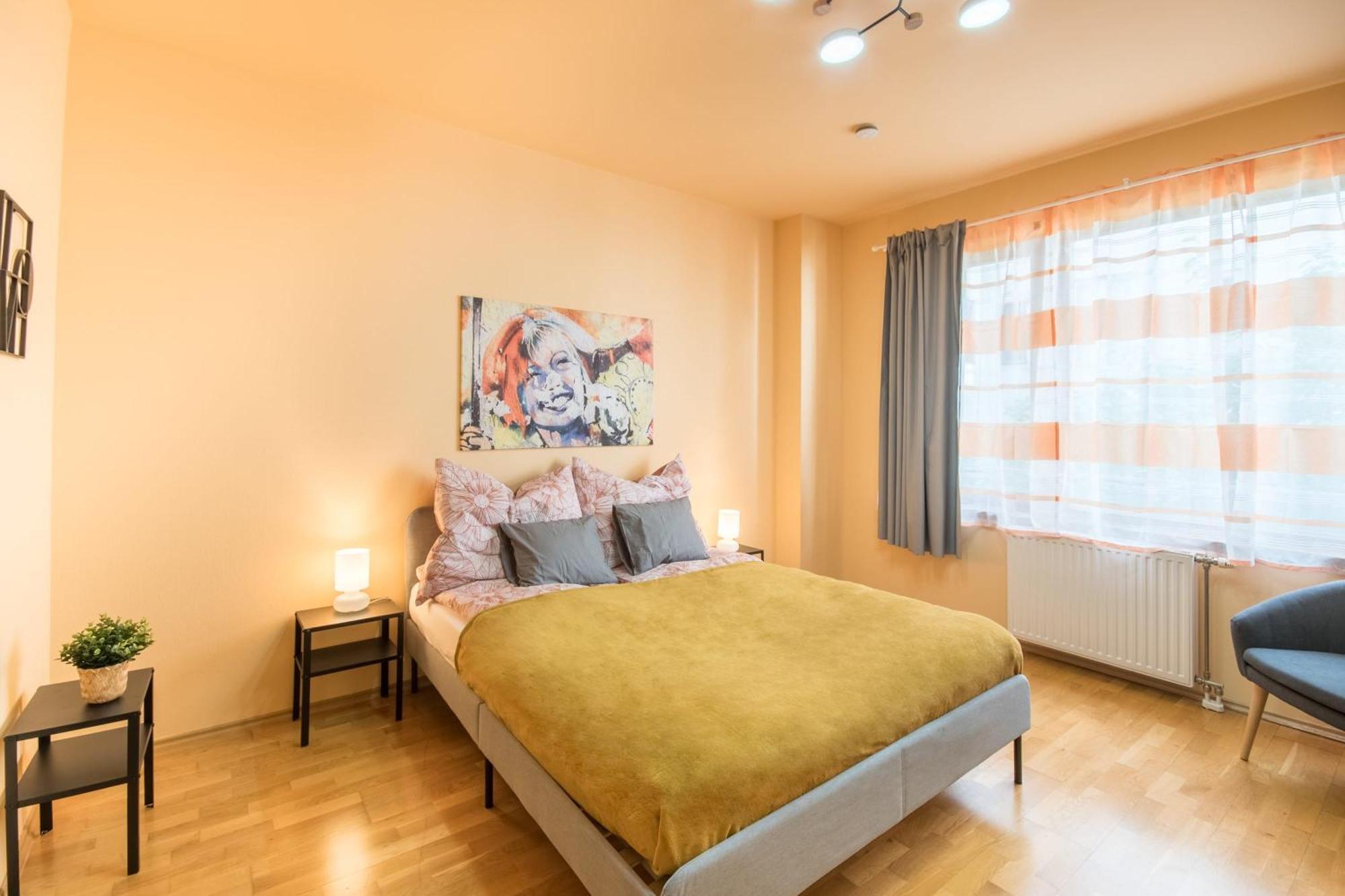 Very Central - Large - Balcony - Comfy Apartment Budapest